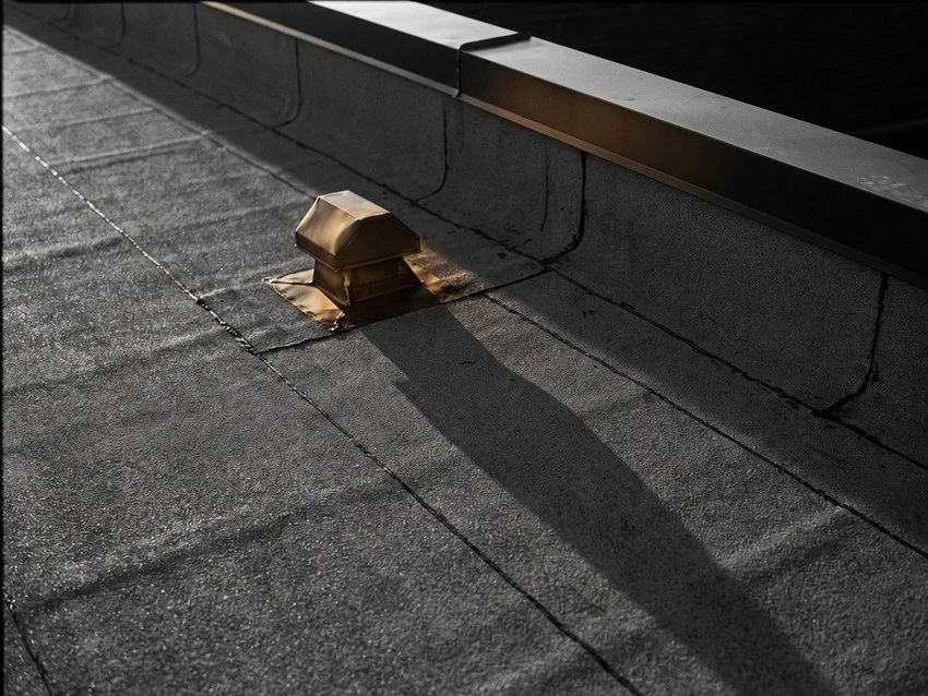 Flat roof on a commercial building